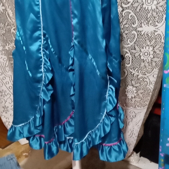 Elkont European Made satin ruffled skirt. Sz M - Picture 2 of 15